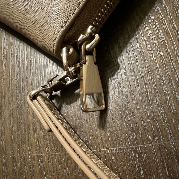 Tory Burch Continental Zip Wallet Wristlet ECU - Picture 12 of 13